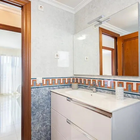 Avenida By Ramsol Fuengirola